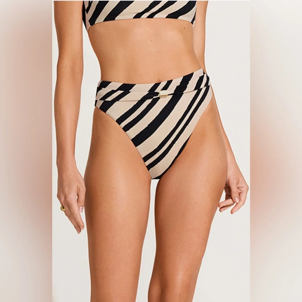 Vitamin A Terra High Waist Bikini Bottom, Size Medium, $105